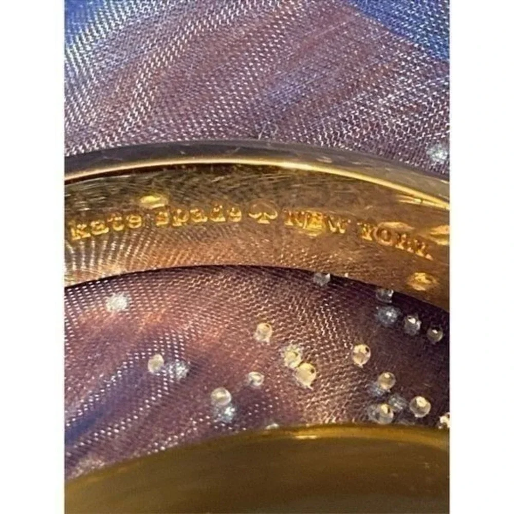 EUC Kate Spade Punched out Spade Black/Goldtone Hinged Bangle Bracelet size 6.75 - Picture 4 of 12